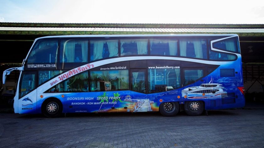 Boonsiri Coach Bus